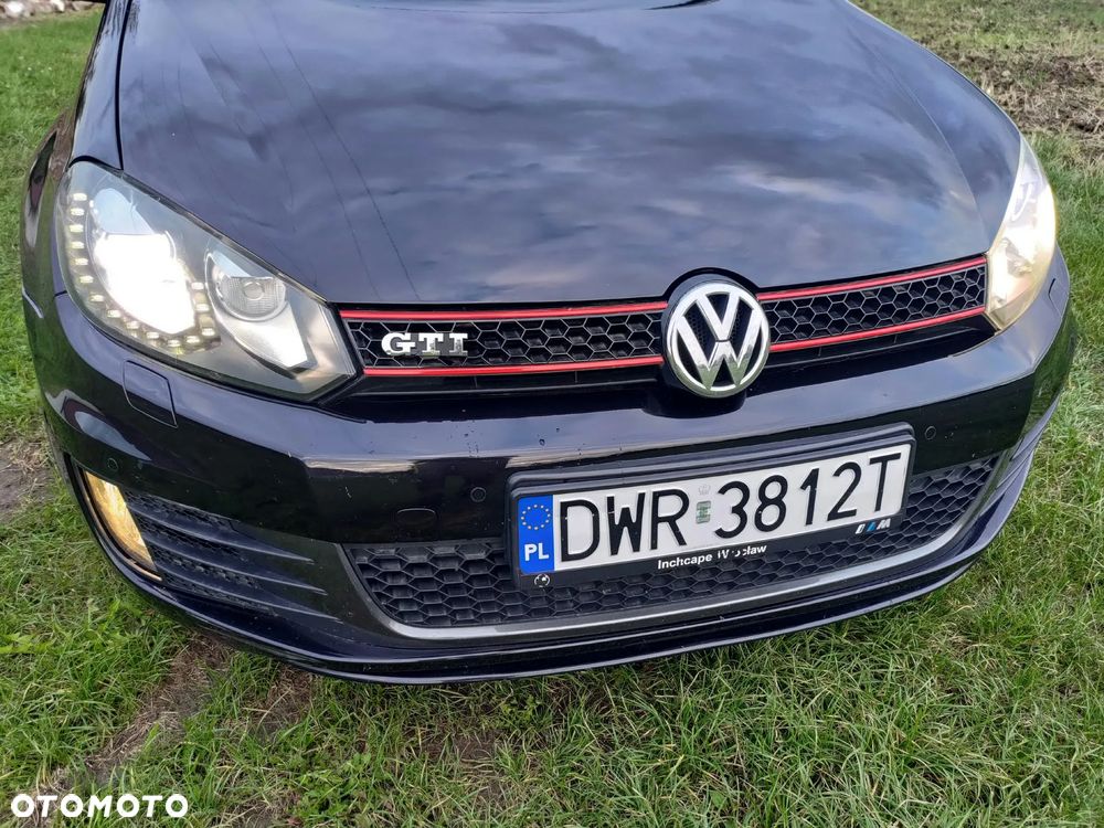 Volkswagen Golf - 12