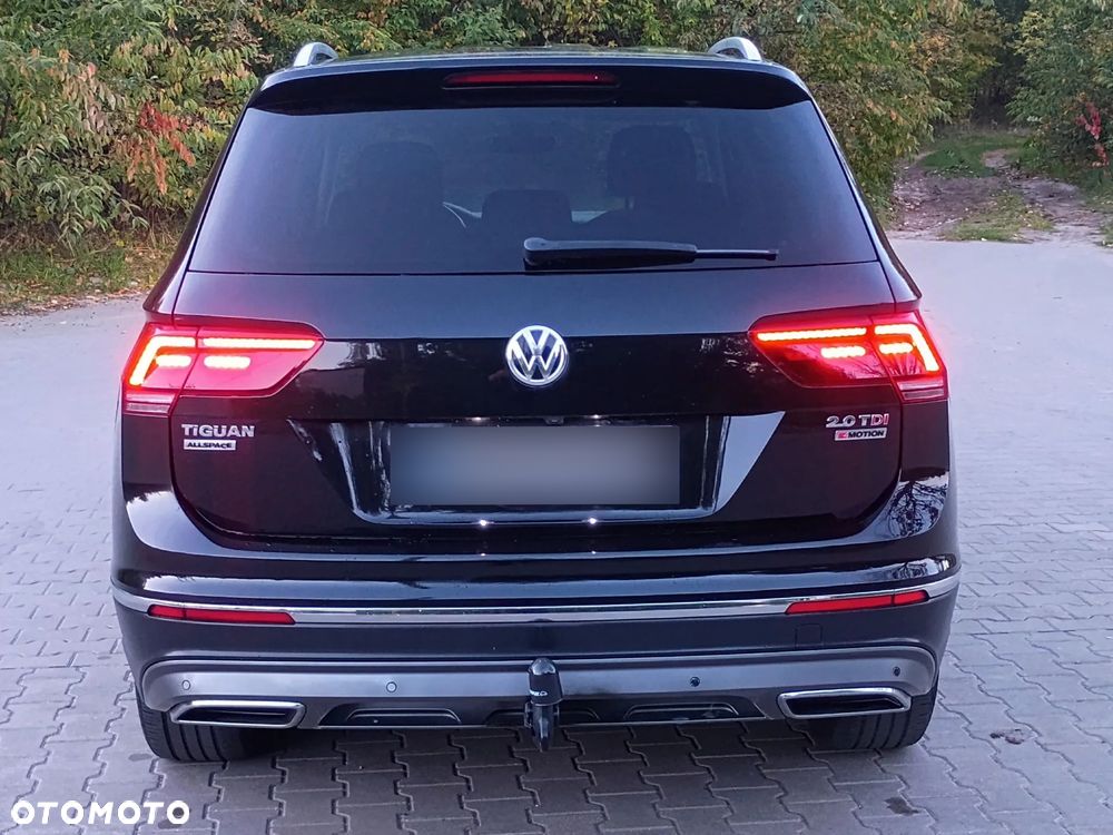 Volkswagen Tiguan Allspace - 14
