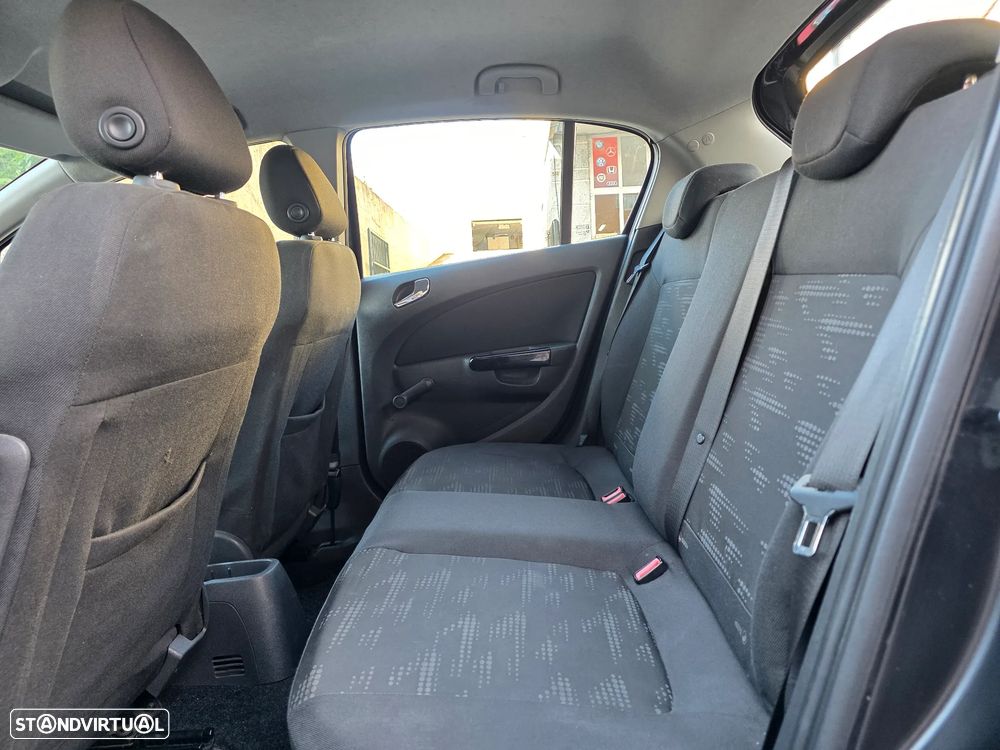 Opel Corsa - 16