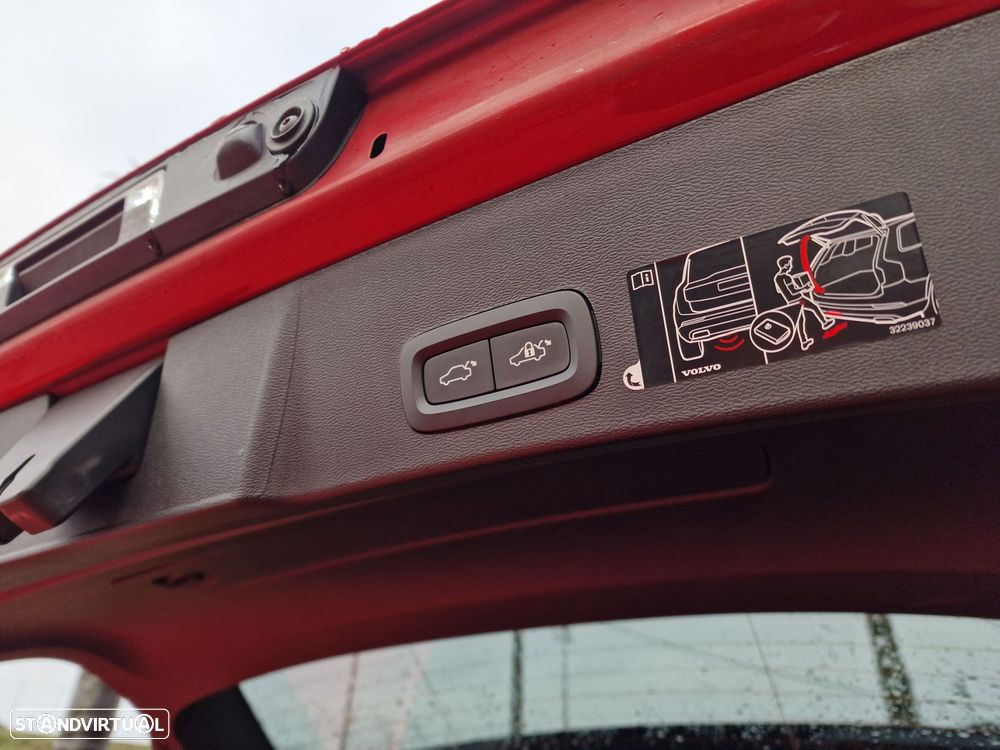 Volvo XC 40 1.5 T4 PHEV R-Design - 9