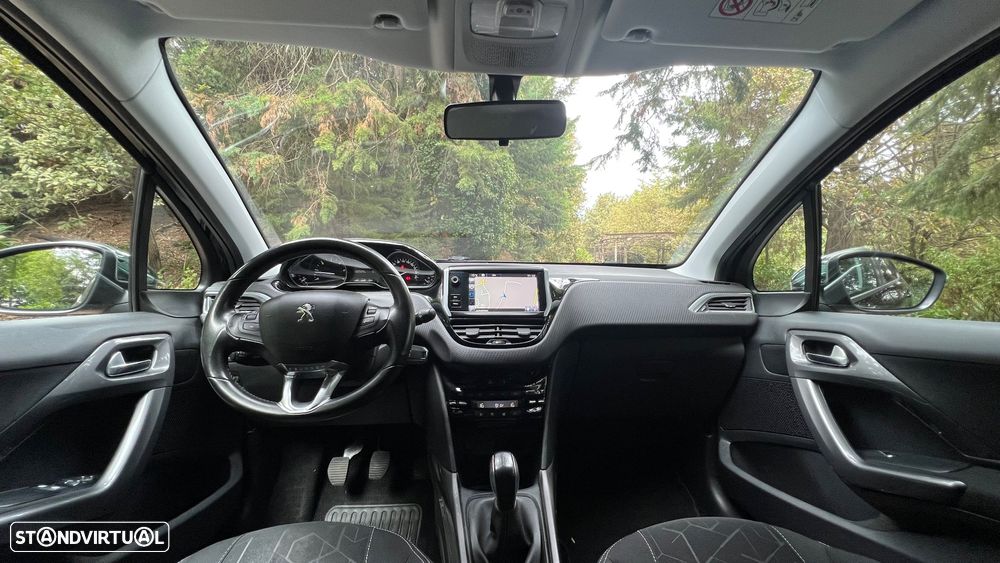 Peugeot 2008 1.6 BlueHDi Style - 13