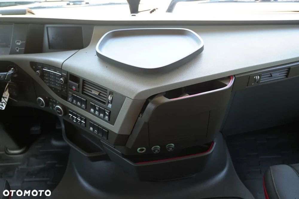 Volvo FH 500 / KLIMA POSTOJOWA  / I-SHIFT / I-SAVE / ALUFELGI - 30