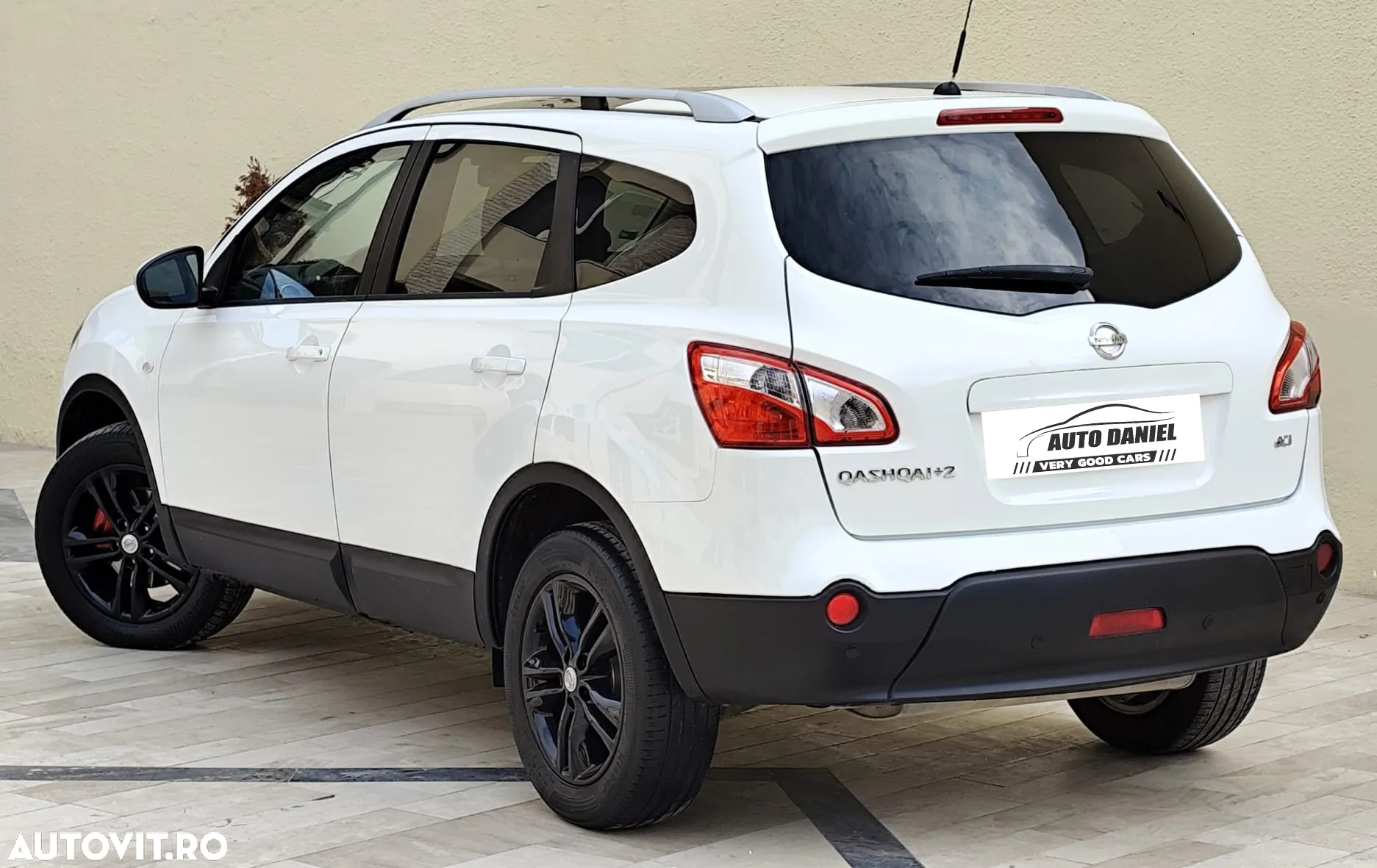Nissan Qashqai - 4