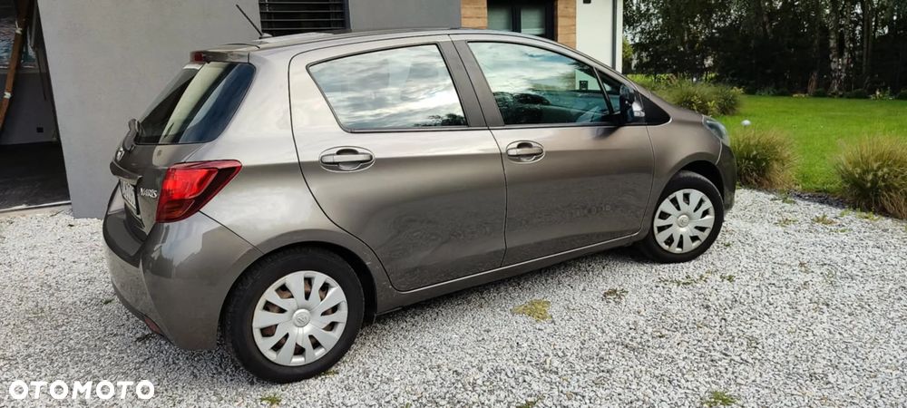Toyota Yaris 1.33 Active - 8