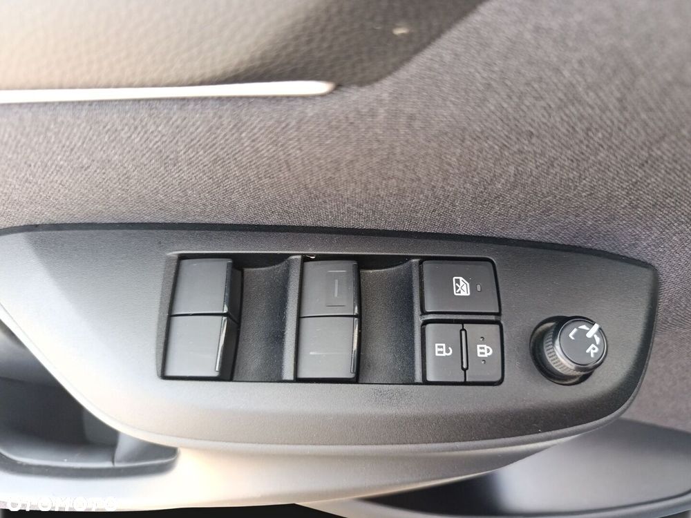 Toyota Yaris 1.5 Comfort - 31