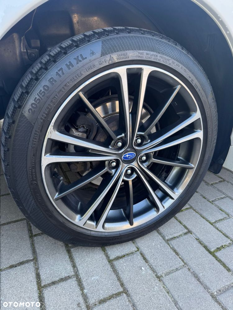 Subaru Legacy 2.0i Lineartronic Comfort - 17