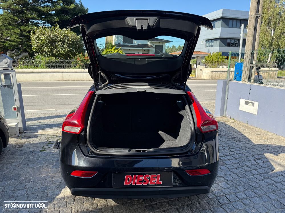 Volvo V40 1.6 D2 Eco Momentum - 12