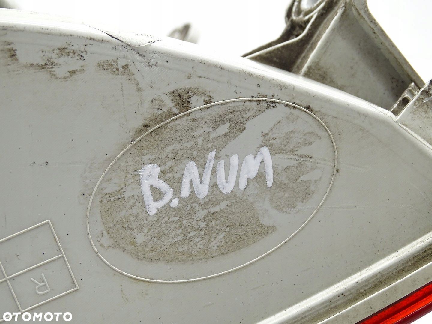 LAMPA PRAWY TYŁ PRAWA TYLNA SKODA OCTAVIA III 5E LB 5E5945112 - 8