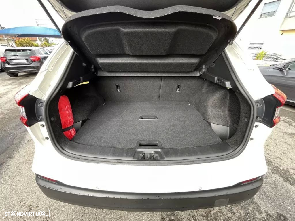 Nissan Qashqai 1.5 dCi N-Connecta 18 - 44