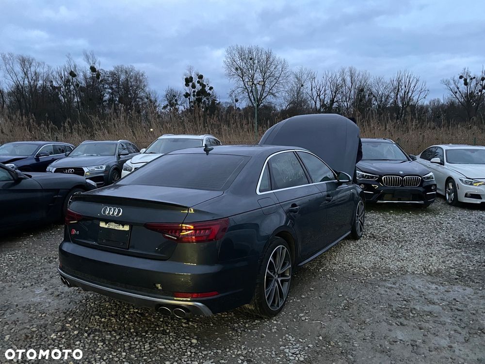 Audi S4 Limousine ver-3-0-tfsi-quattro-tiptronic - 33