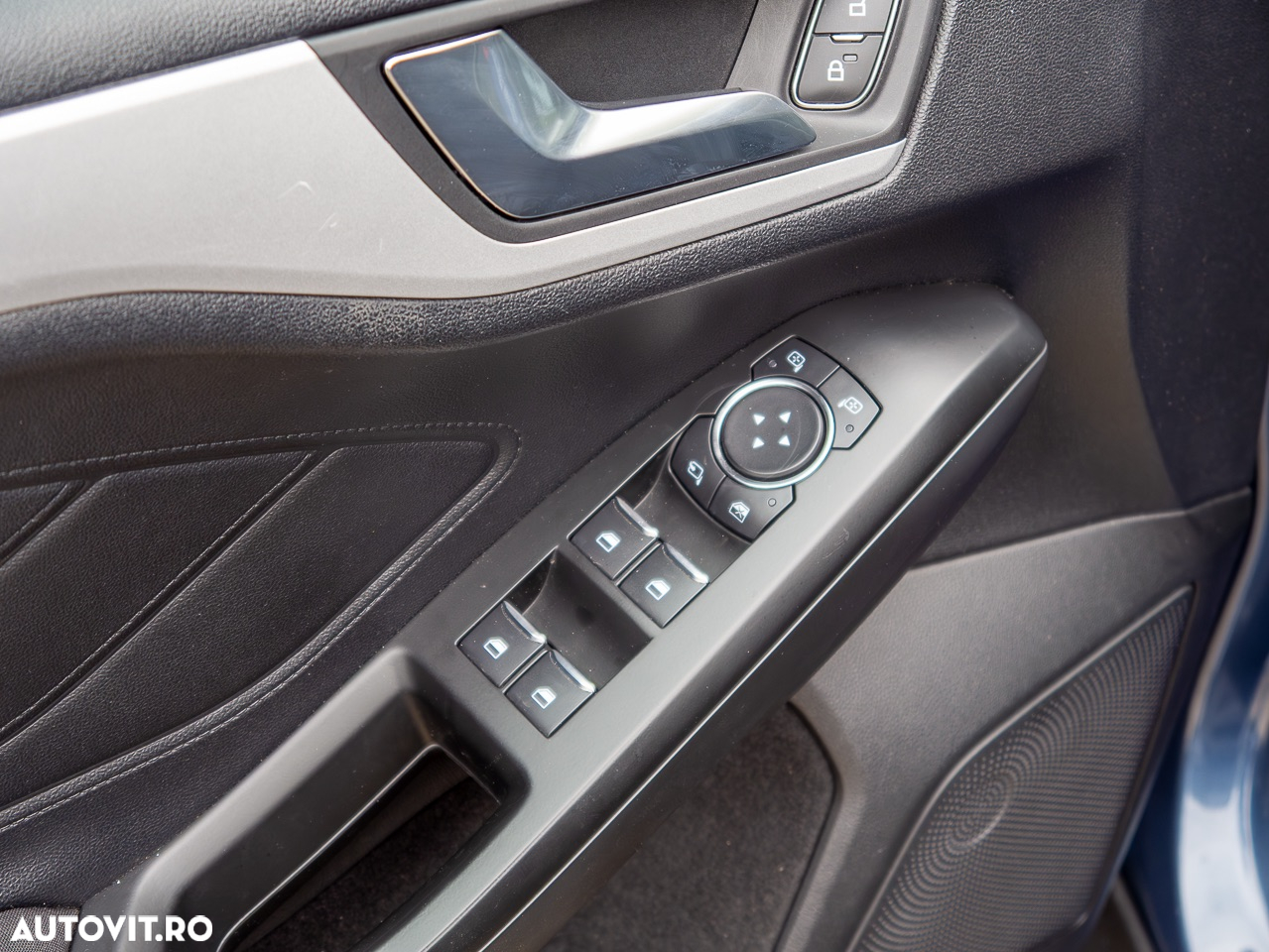 Ford Focus Turnier 1.5 EcoBlue Start-Stopp-System Aut. TITANIUM - 26