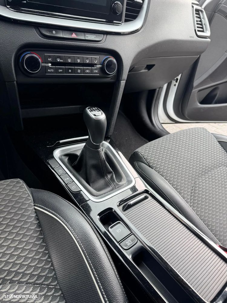 Kia Ceed SW 1.0 T-GDI Drive+SRF - 17