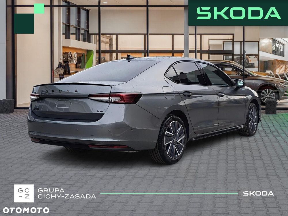 Skoda Superb 2.0 TSI 4x4 Sportline DSG - 5