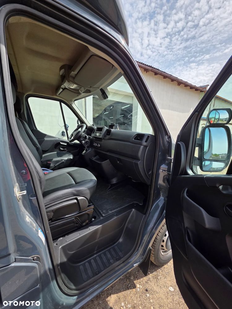 Renault Master - 17
