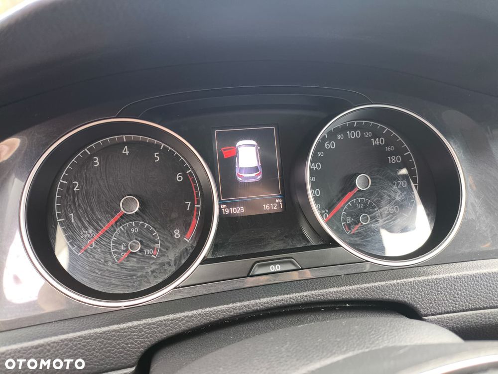 Volkswagen Golf 1.0 TSI BMT Comfortline - 4