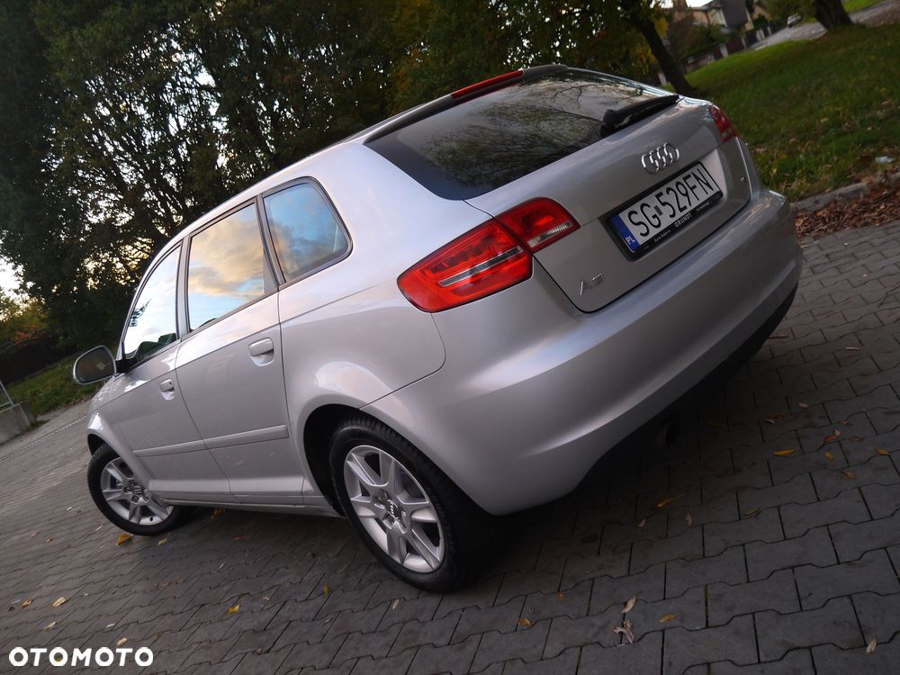 Audi A3 Sportback - 11