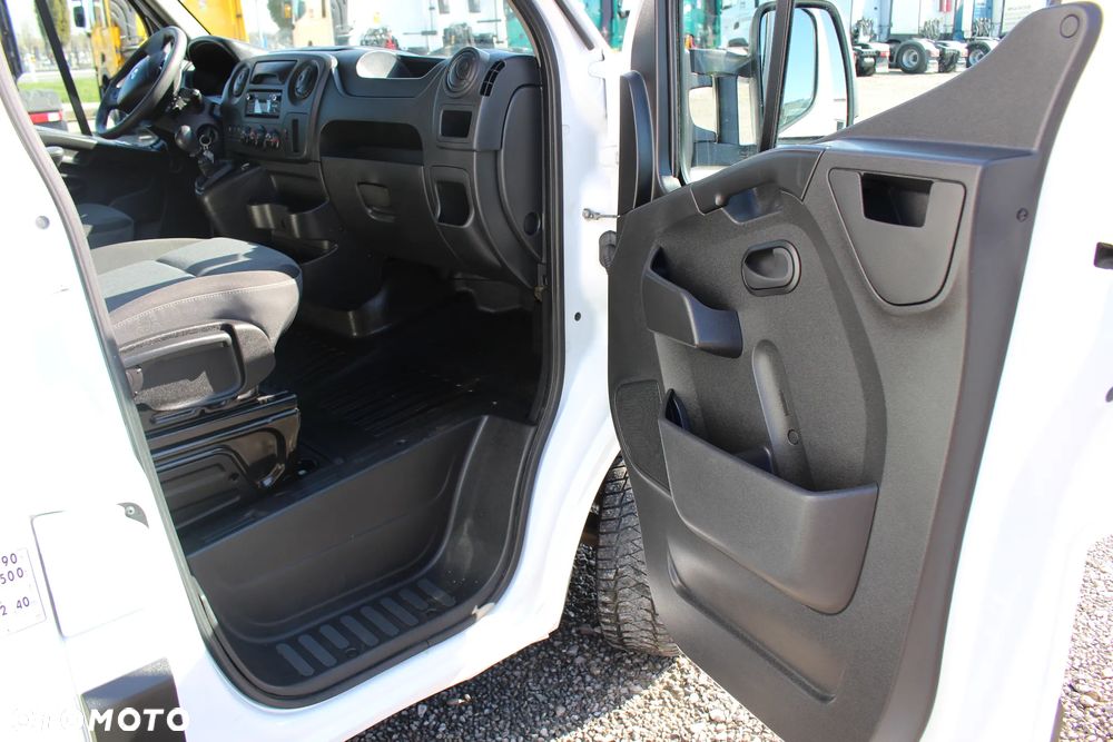 Renault MASTER 2.3*130 KM*/ KONTENER+BOCZNE DRZWI / KLIMA / CZUJNIKI COFANIA/ SERWIS / STAN IDEALNY / - 20