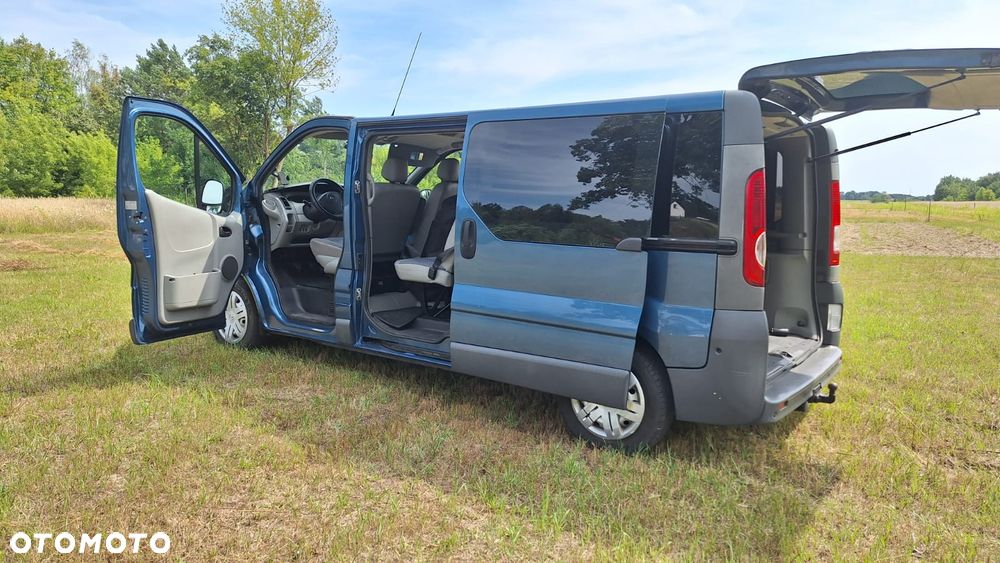 Opel Vivaro L2H1 2.9t - 10