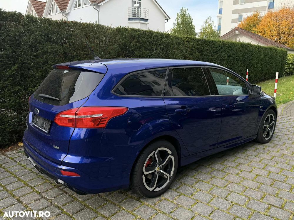 Ford Focus 1.5 EcoBoost ST-Line - 3