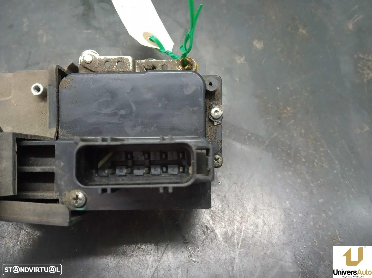 FECHADURA PORTA TRASEIRA ESQUERDA FORD FIESTA V 2002 - - 3
