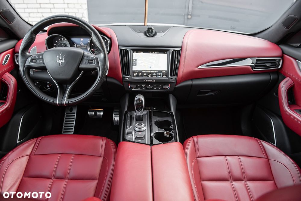 Maserati Levante Granlusso - 6