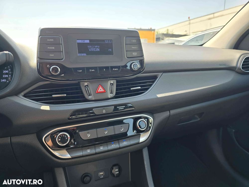 Hyundai i30 - 13