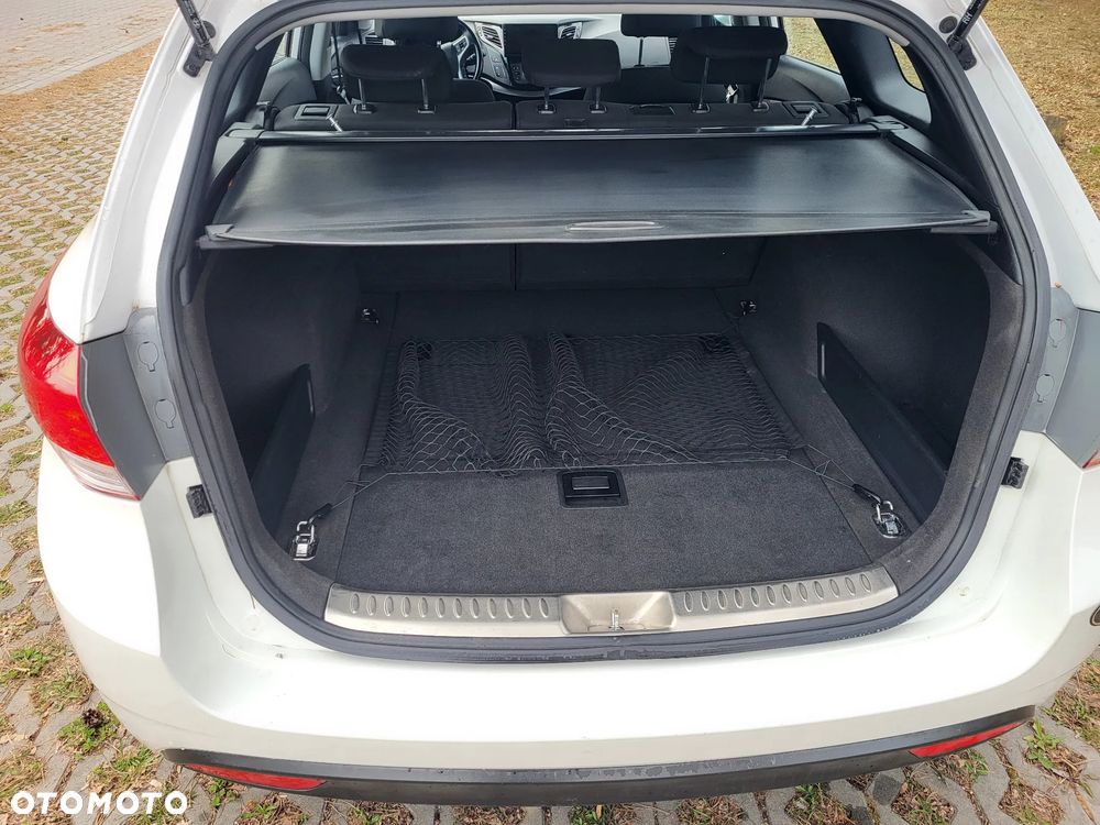 Hyundai i40 i40cw 1.6 Fifa World Cup Edition - 11