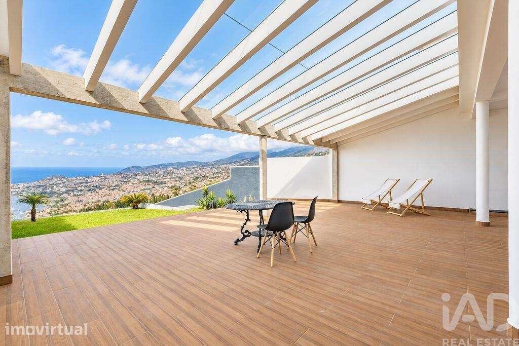 Casa / Villa T4 em São Gonçalo de 200 m2
