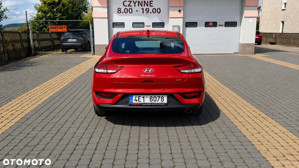 Hyundai i30 1.4 T-GDI YES!+ - 18