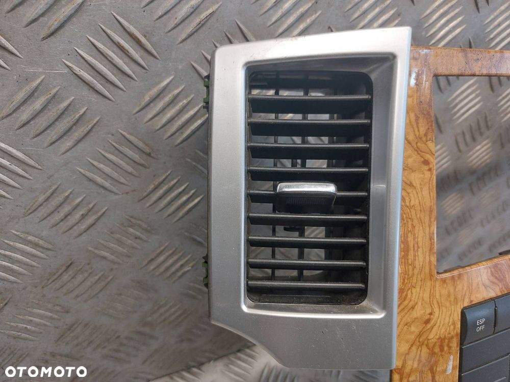 PANEL NAWIEWU KONSOLA ŚRODKOWA RAMKA GRAND CHEROKEE WK X35011600 P04602846 - 3