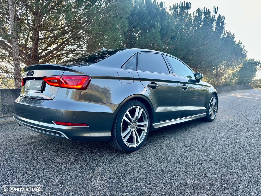 Audi A3 Limousine 1.6 TDI (clean diesel) S line Sport Pack - 4