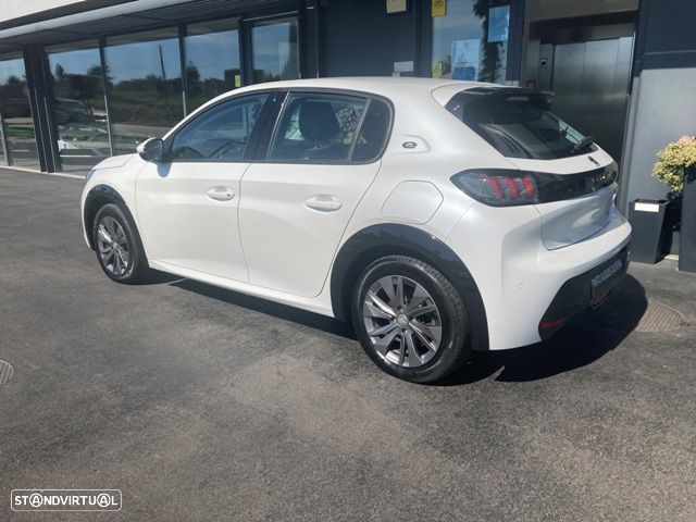 Peugeot e-208 Active Pack - 6
