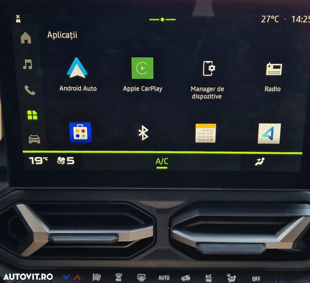 Dacia Duster 155 Journey - 27