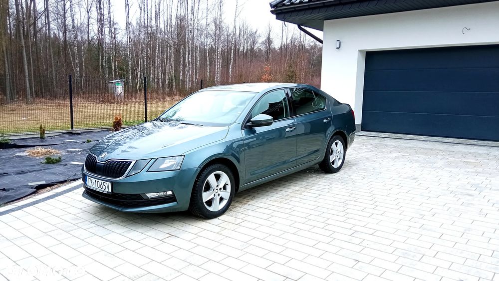 Skoda Octavia 1.6 TDI Ambition - 2