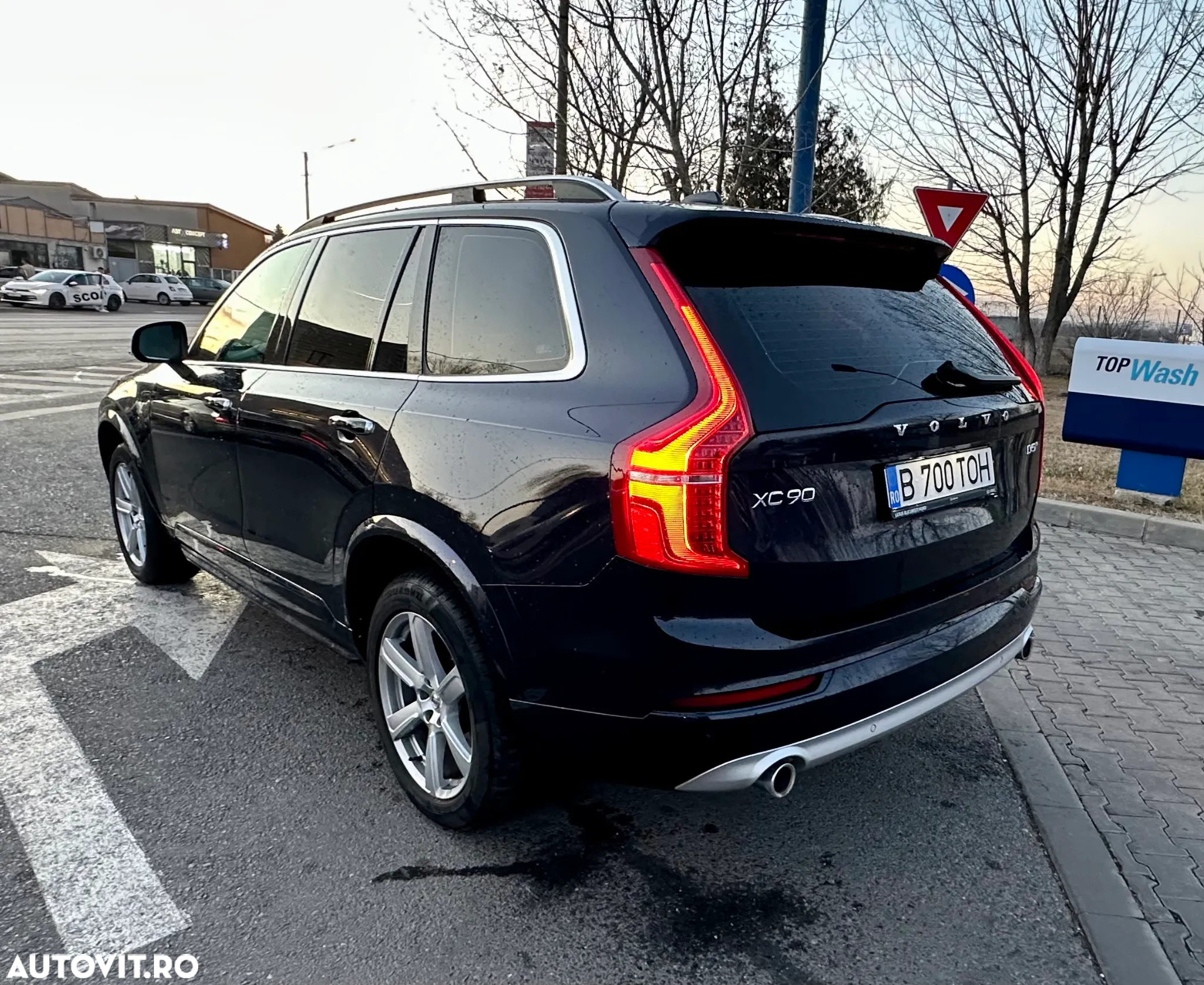 Volvo XC 90 B5 D AWD Geartronic Momentum - 21