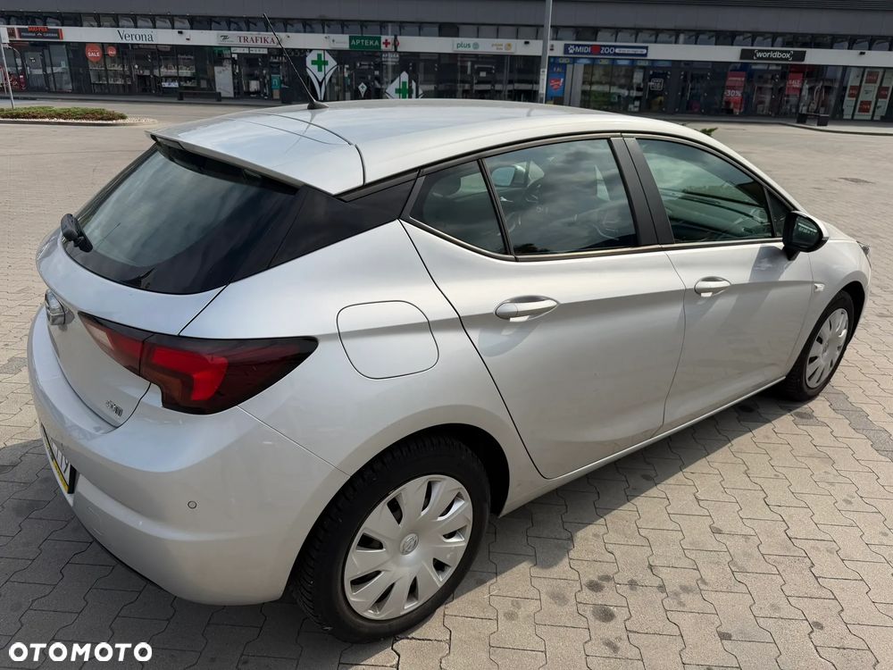 Opel Astra 1.6 CDTI Enjoy S&S - 4