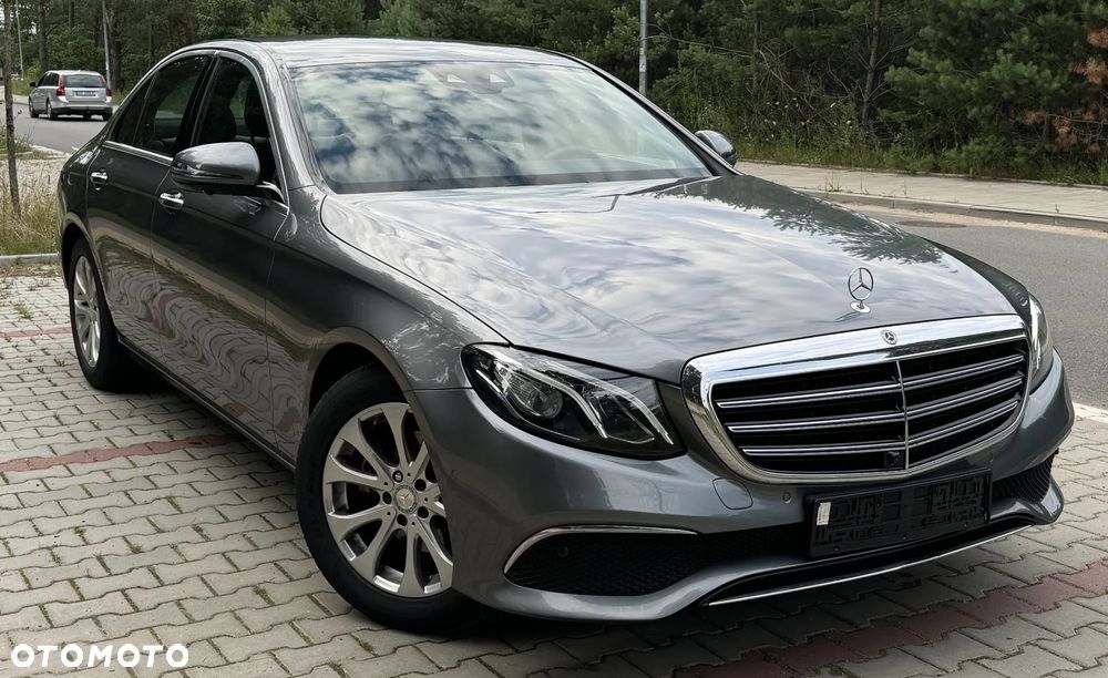 Mercedes-Benz Klasa E 200 T 9G-TRONIC Exclusive - 5