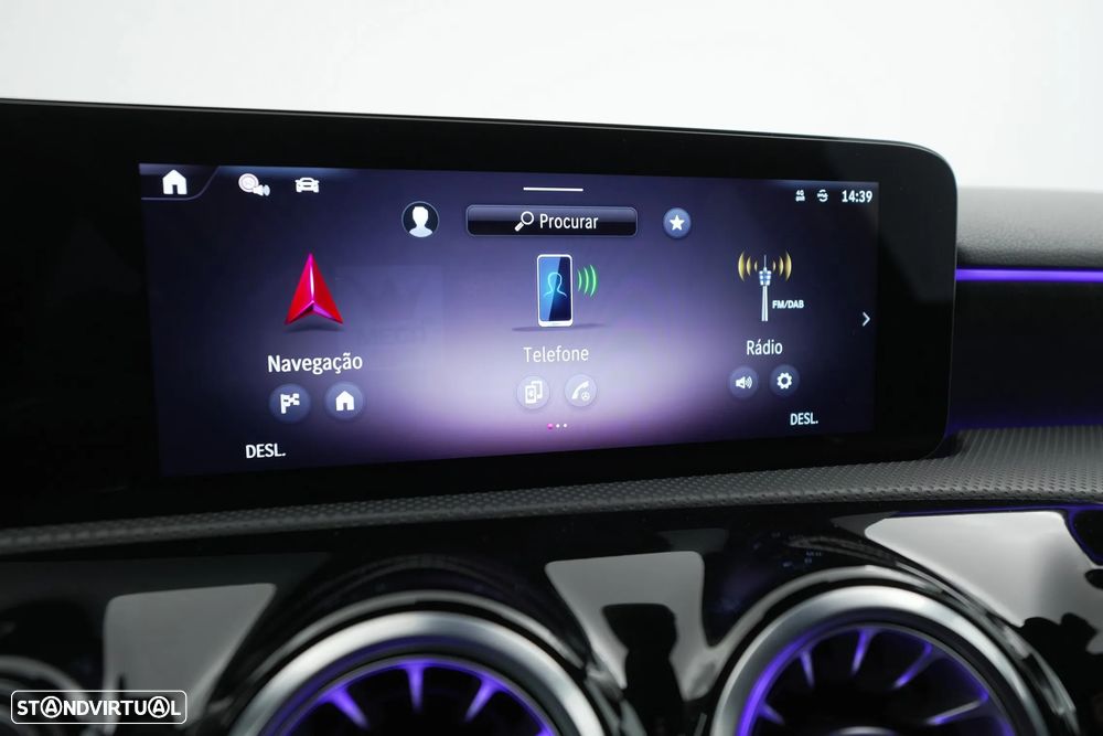 Mercedes-Benz A 250 Limousine e AMG Line - 17