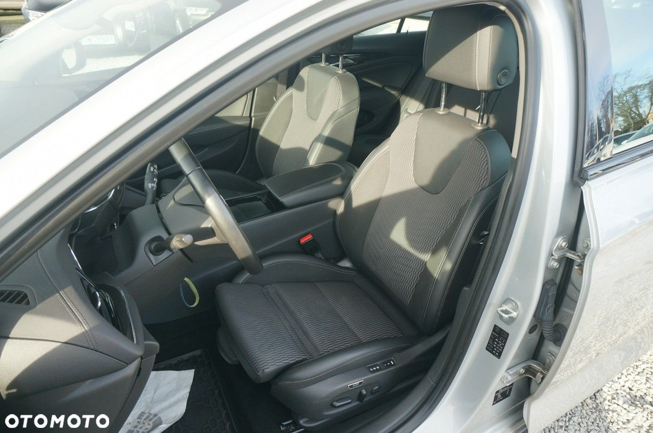 Opel Insignia 2.0 CDTI Elegance S&S - 22