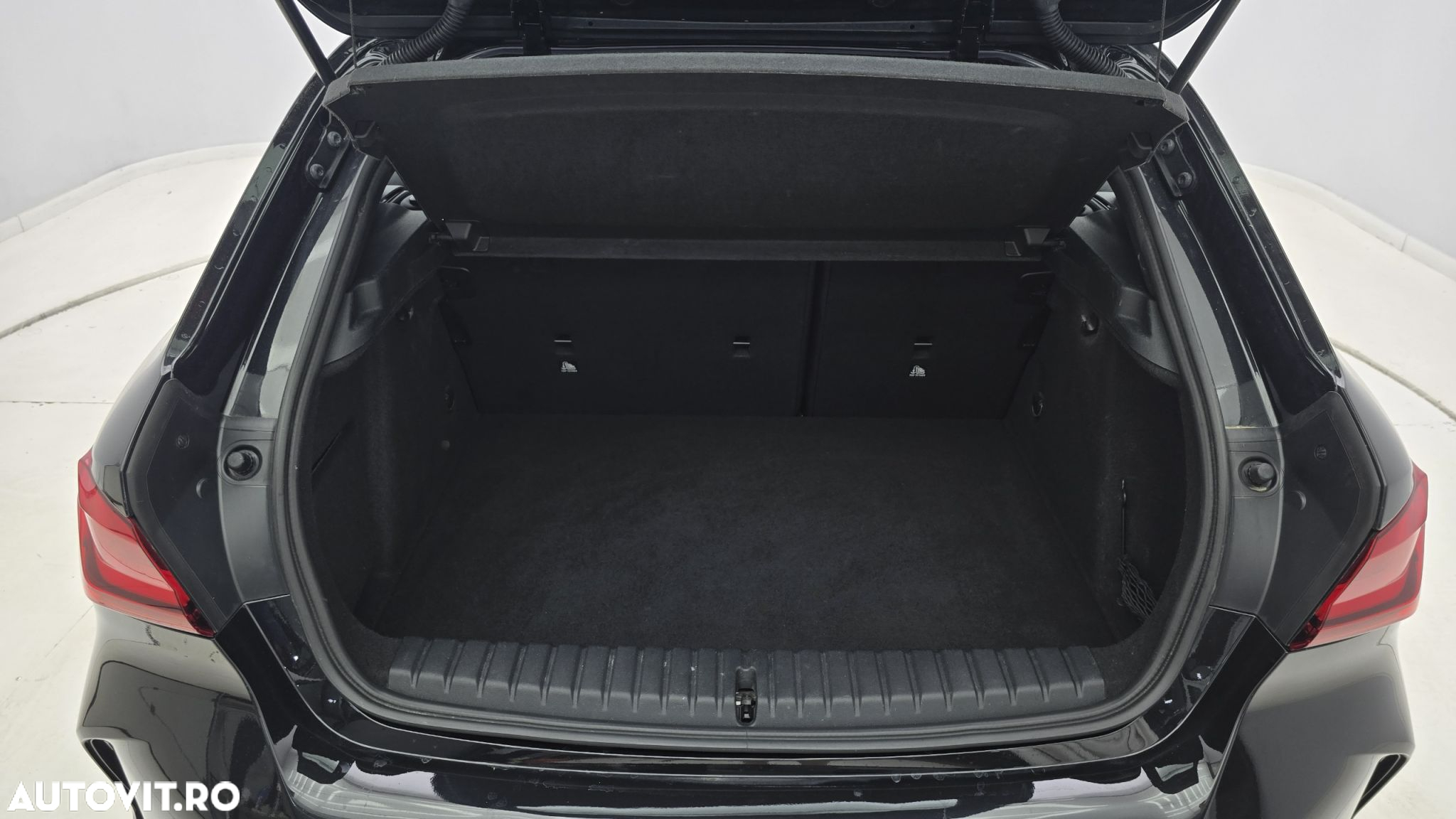 BMW Seria 1 - 25