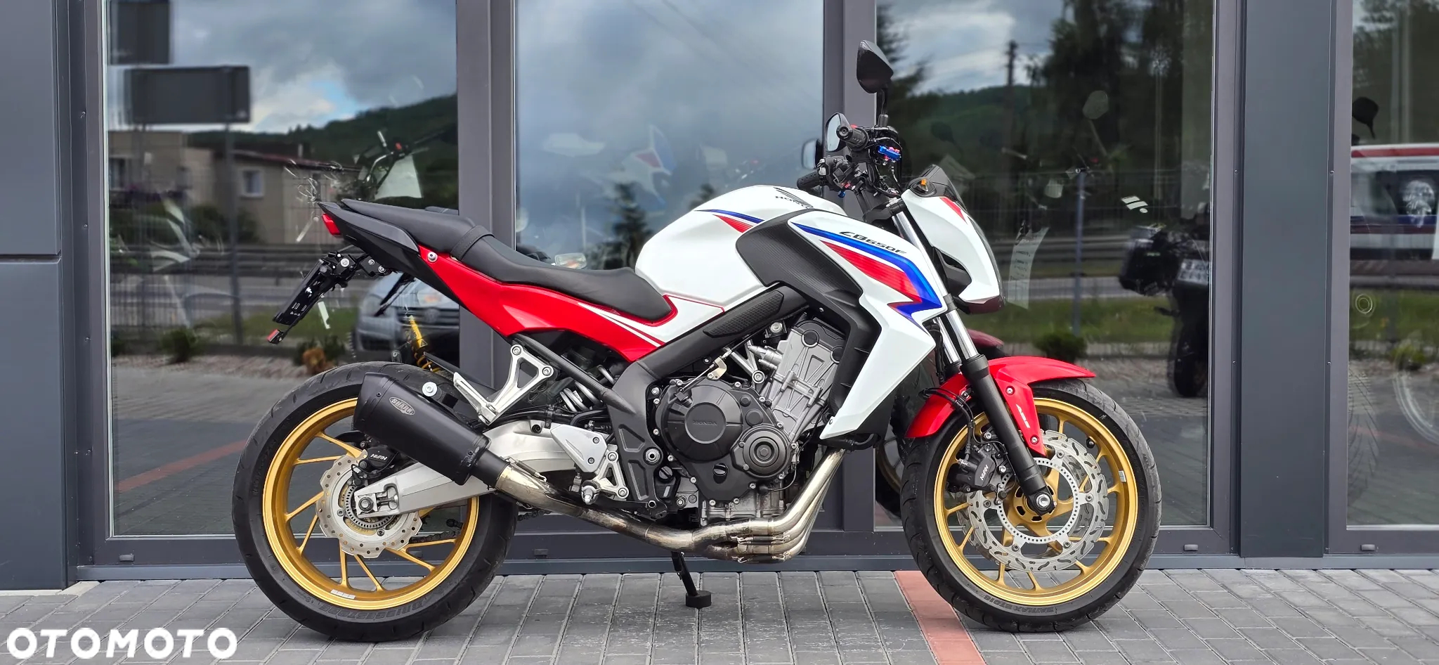 Honda CB - 2
