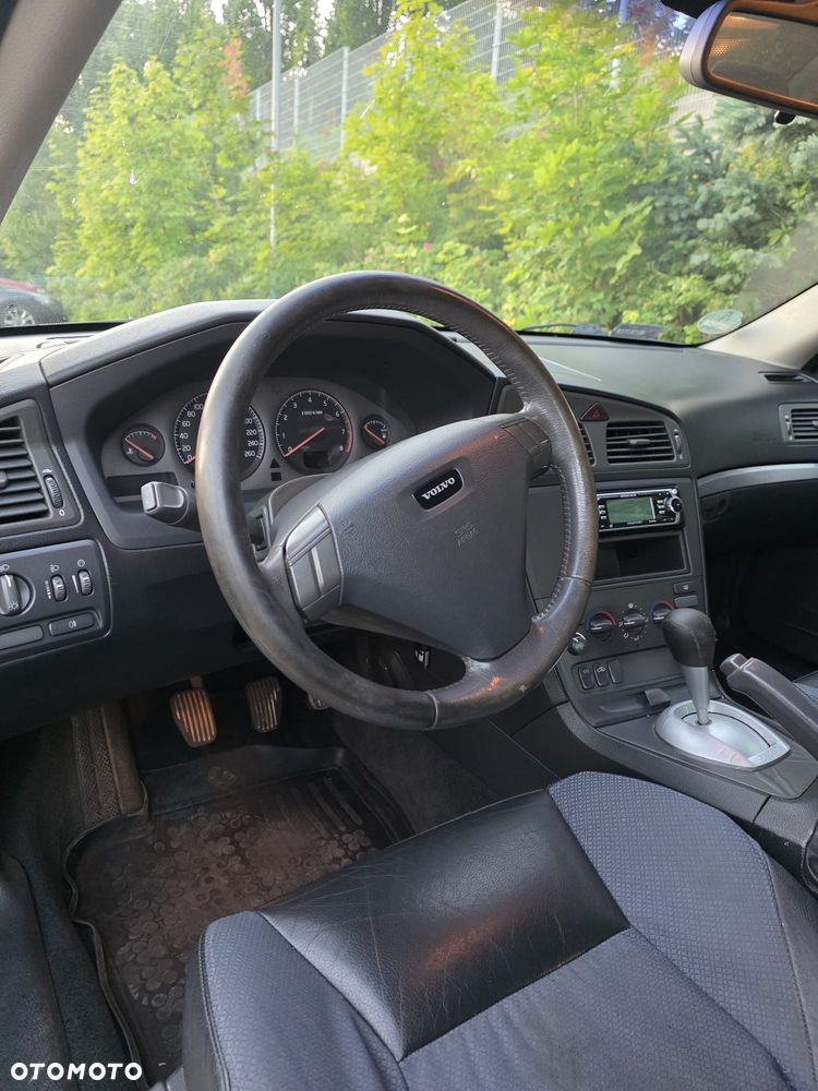 Volvo S60 2.4 - 14