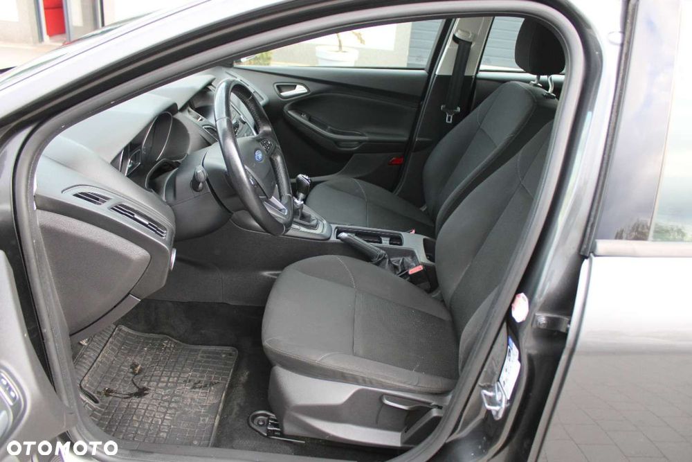 Ford Focus - 15