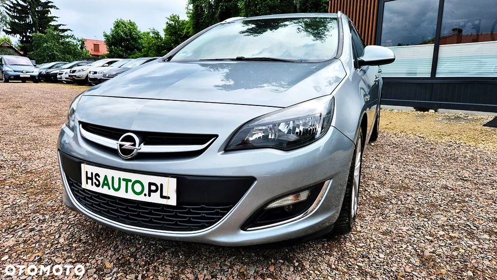 Opel Astra 1.4 T Cosmo - 24