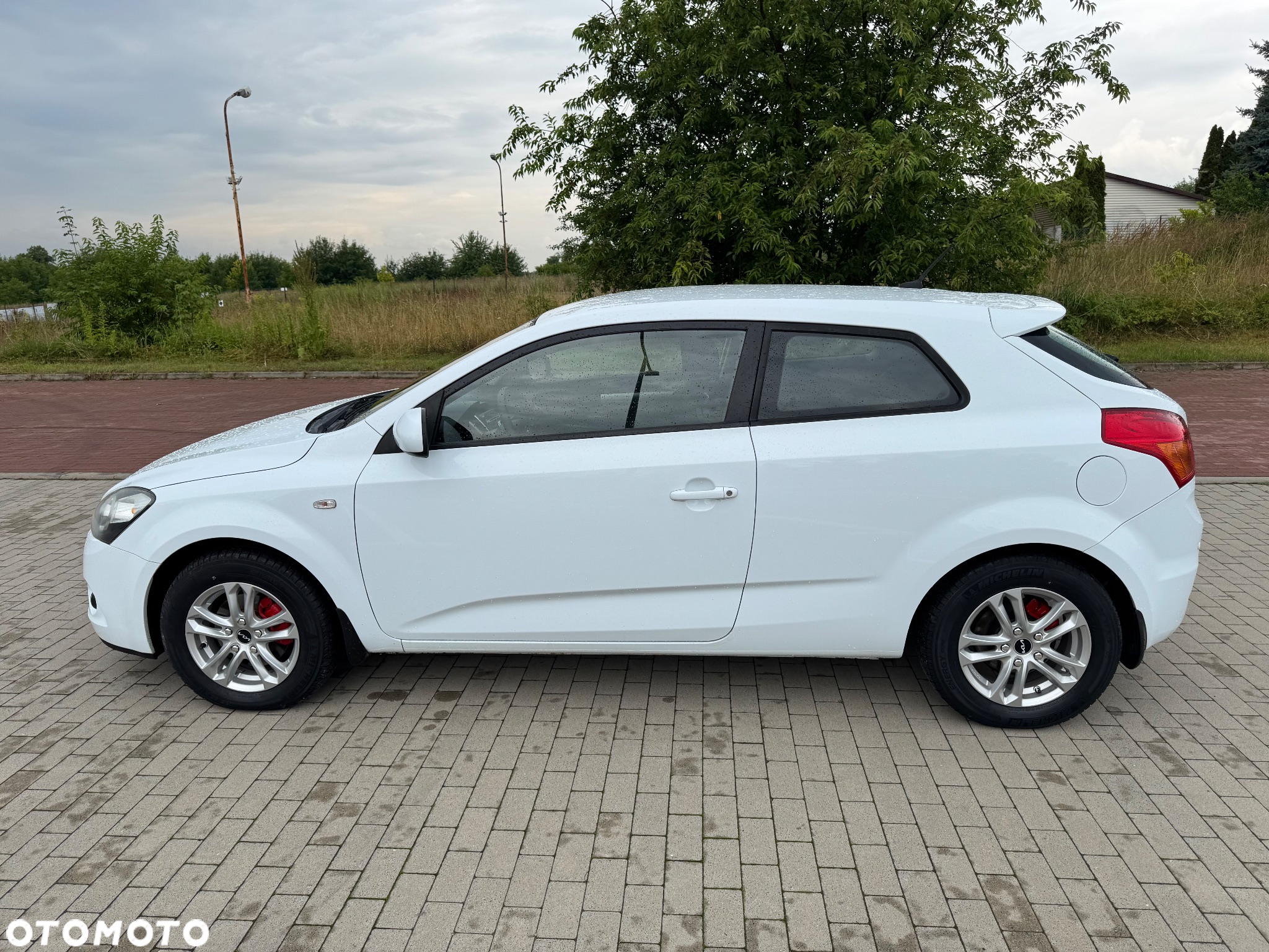 Kia Ceed 1.4 CVVT Attract - 13