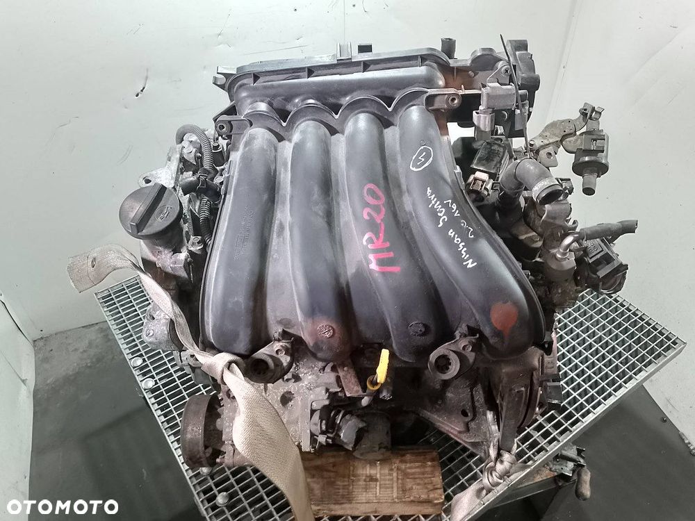 SILNIK NISSAN SENTRA V ( 98-06 ) MR20 2.0 16 V - 1