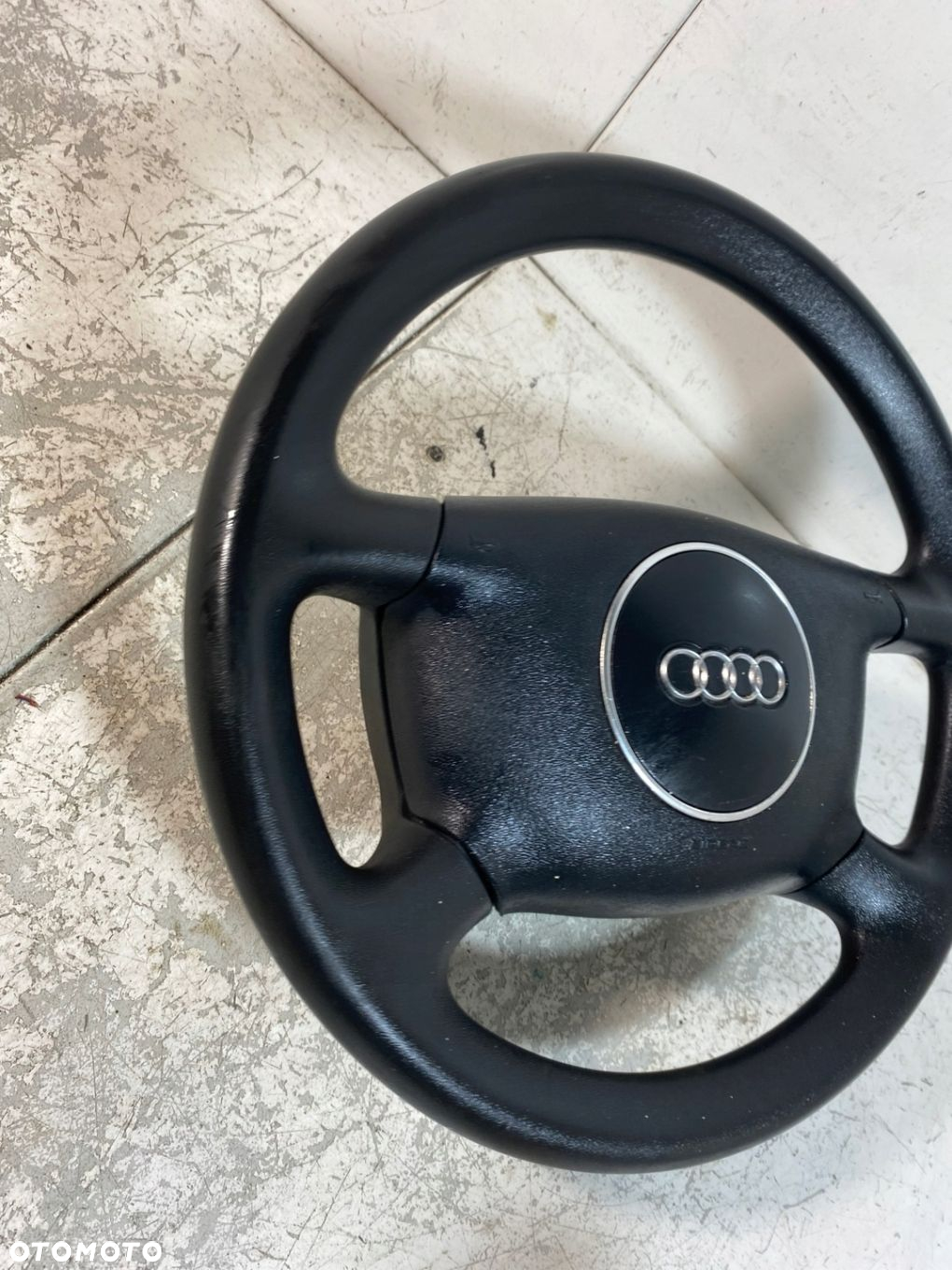 KIEROWNICA AUDI A4 B6 CZARNA PLASTIK - 2