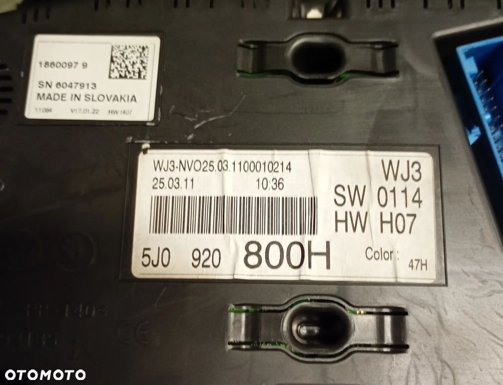 LICZNIK SKODA FABIA II 1,2 6V 5J0920800H - 2