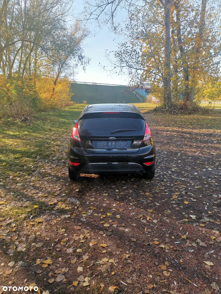 Ford Fiesta - 19