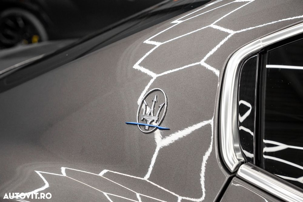 Maserati Ghibli GT Hybrid - 25